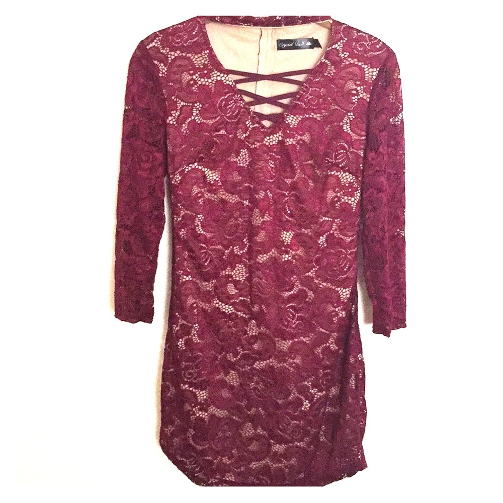 Maroonish lace dress w/ choker and a v neck look